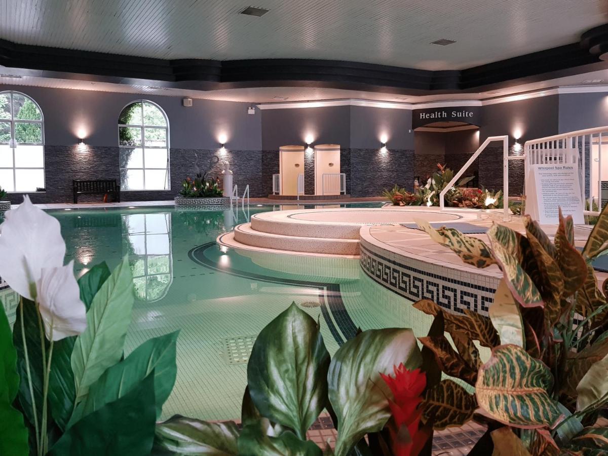 Rochestown Park Hotel & Leisure Centre Корк Екстер'єр фото