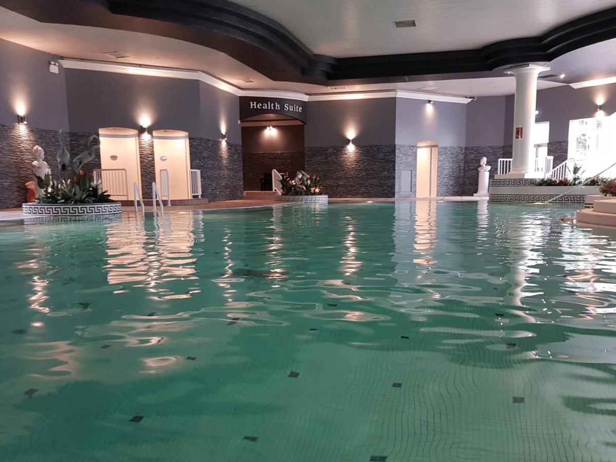 Rochestown Park Hotel & Leisure Centre Корк Екстер'єр фото