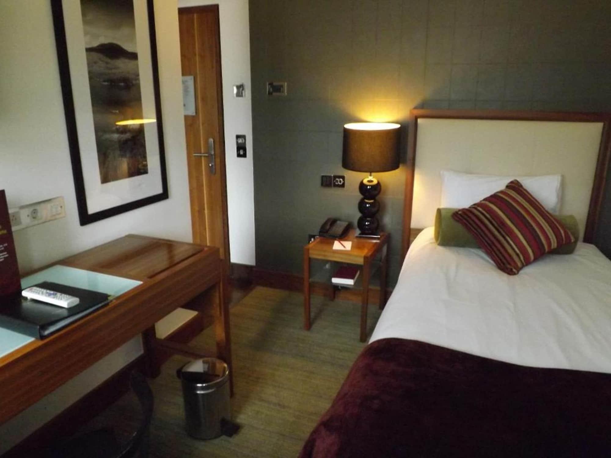 Rochestown Park Hotel & Leisure Centre Корк Екстер'єр фото