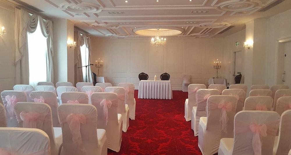 Rochestown Park Hotel & Leisure Centre Корк Екстер'єр фото